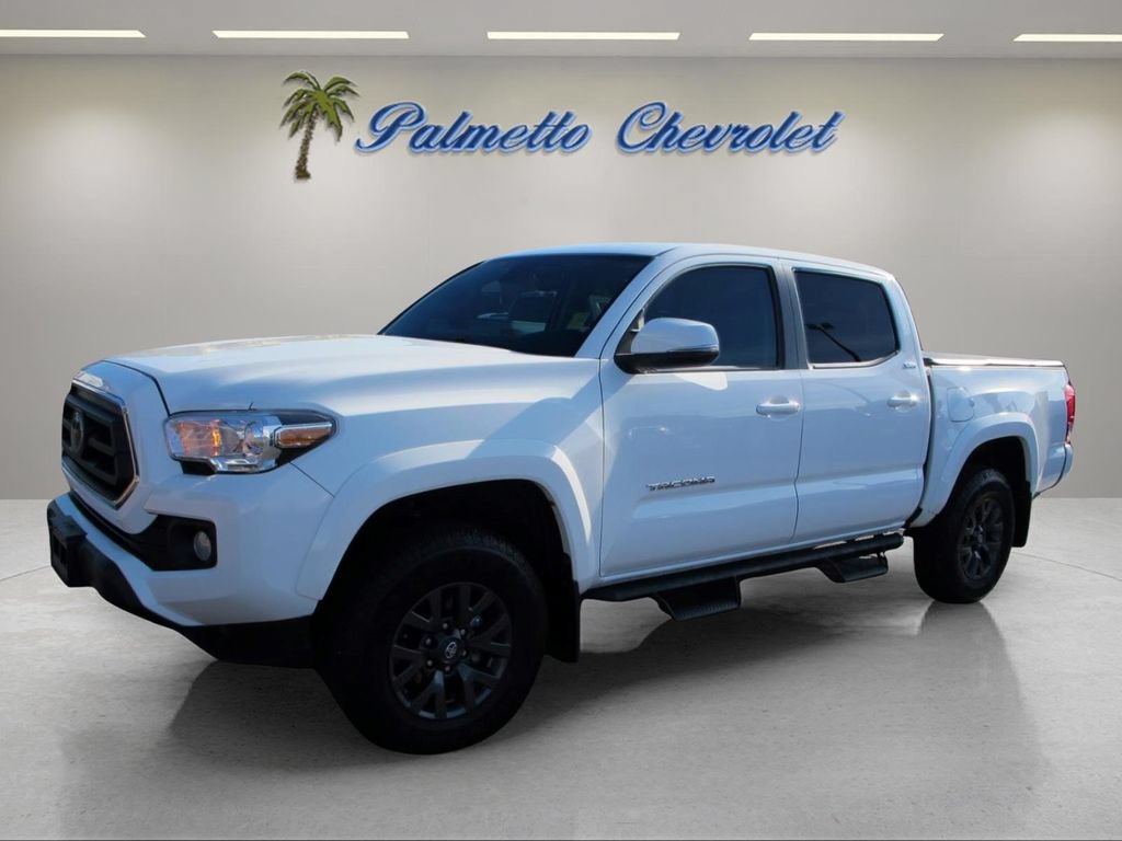 Used 2023 Toyota Tacoma SR5 w/ Technology Package AWD/4WD image 6