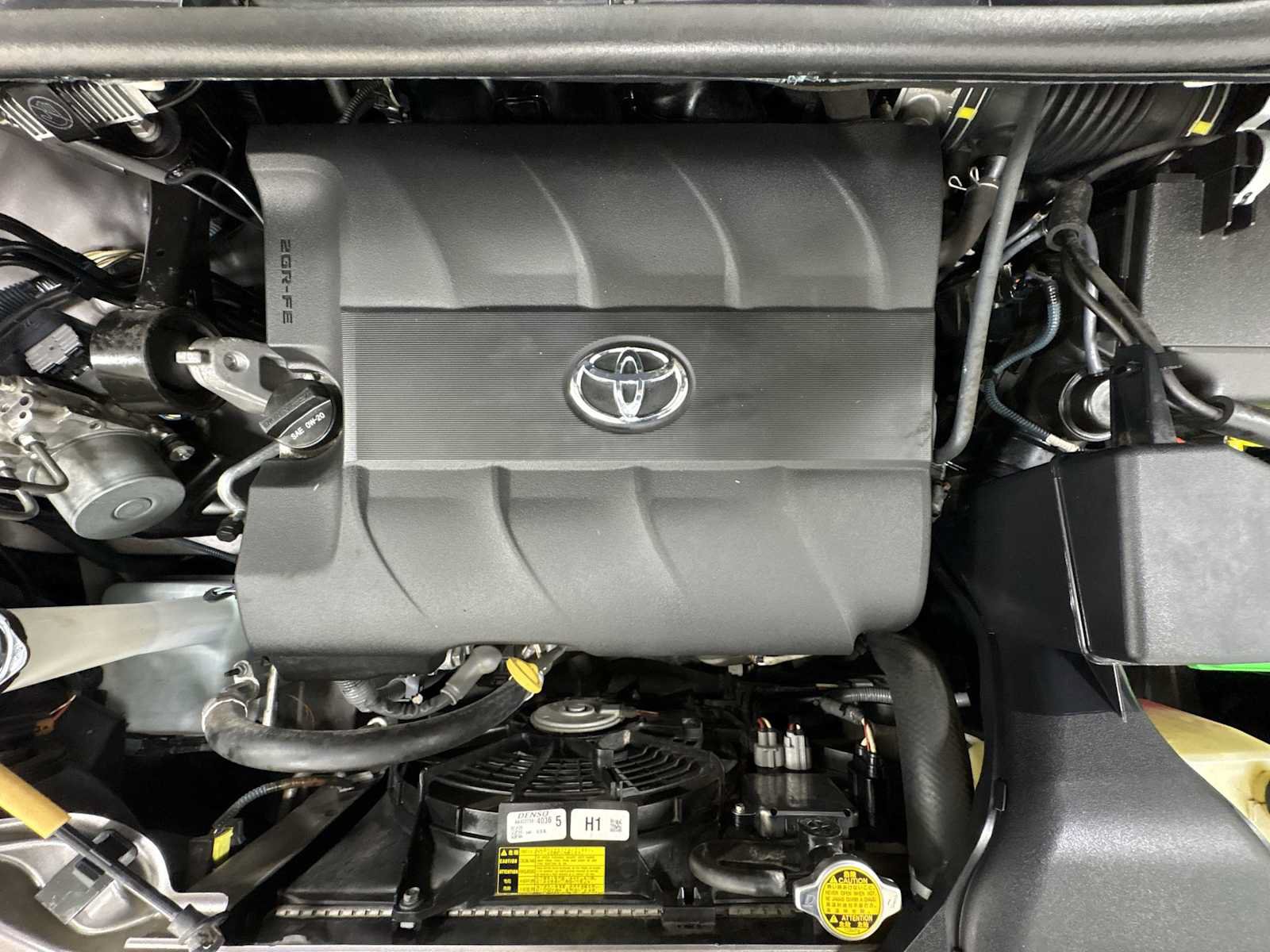 Used 2014 Toyota Sienna LE FWD image 30