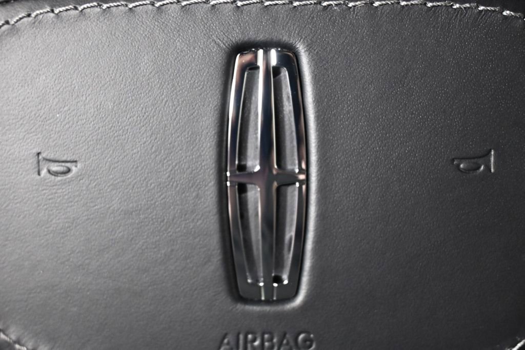 New 2026 Lincoln Navigator L Reserve w/ Jet Appearance Package image 35