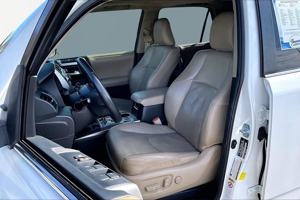 Used 2014 Toyota 4Runner Limited image 24