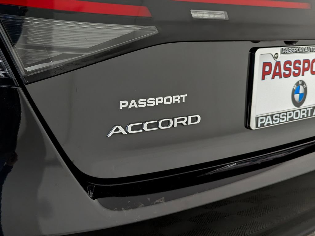 Used 2024 Honda Accord EX image 11