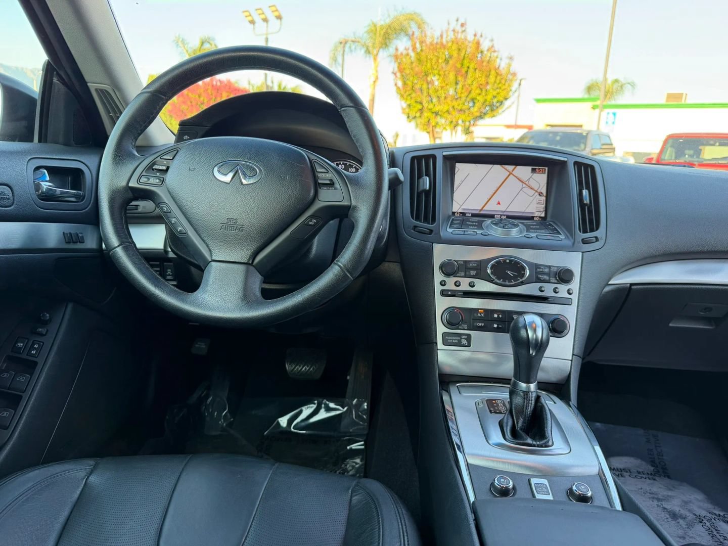 Used 2012 INFINITI G37 Convertible w/ Premium Pkg RWD image 17