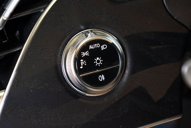 New 2026 Mercedes-Benz E 350 4MATIC Sedan image 17