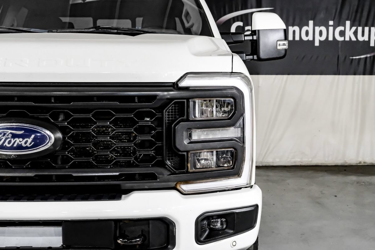 Used 2023 Ford F350 Lariat w/ Lariat Ultimate Package AWD/4WD image 42