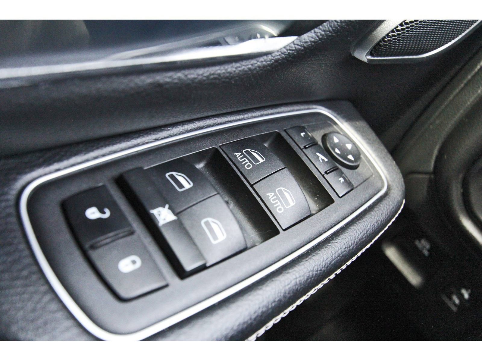 Used 2022 RAM 1500 Laramie image 19