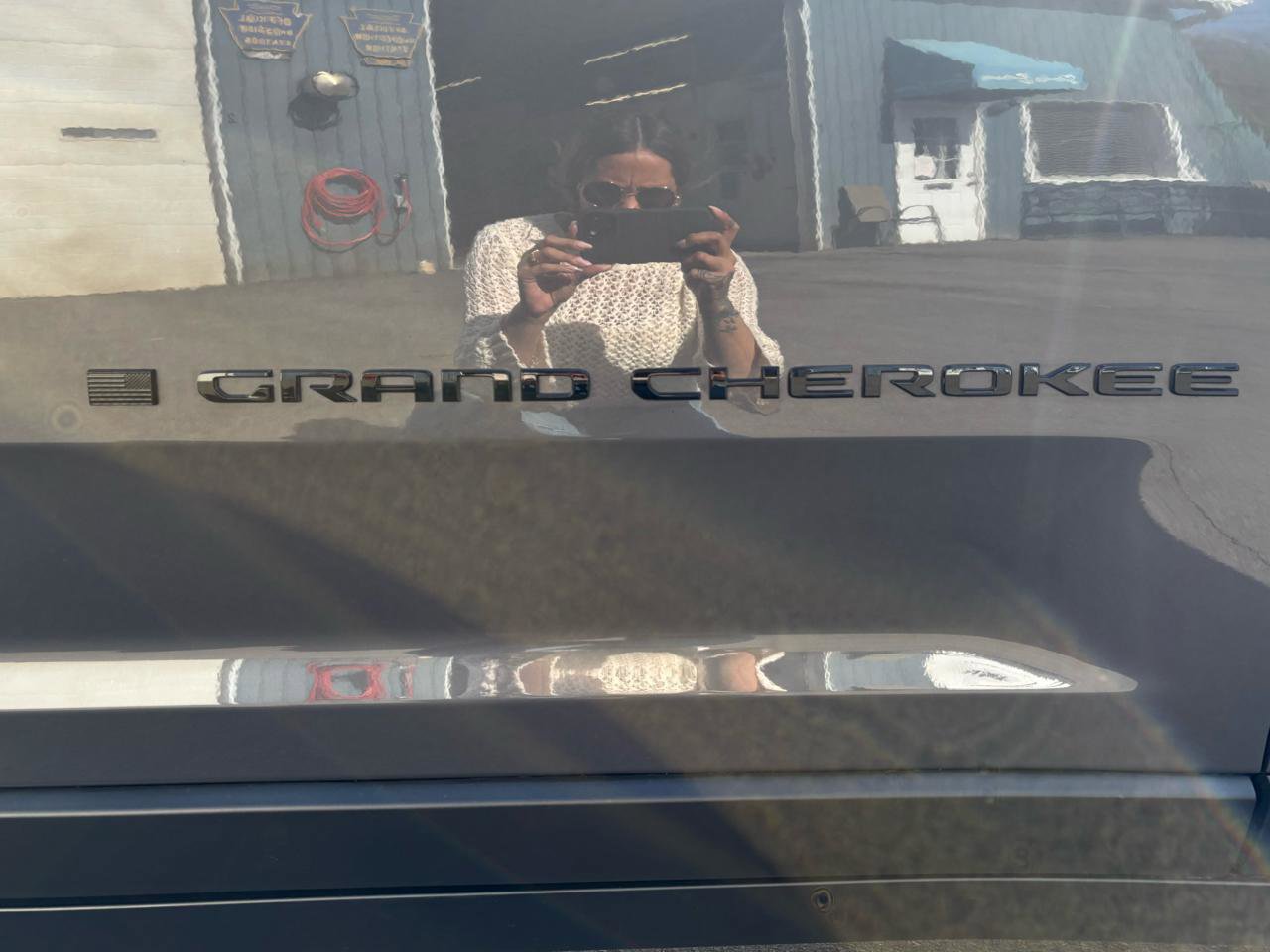 Used 2024 Jeep Grand Cherokee Altitude AWD/4WD image 36