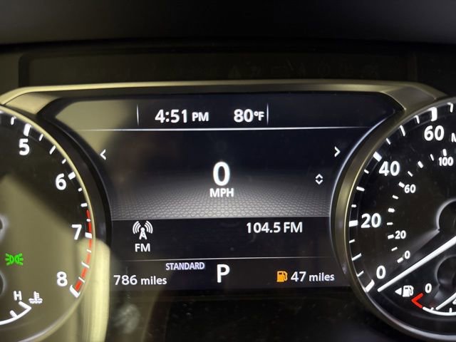 Used 2025 Nissan Pathfinder SV w/ SV Premium Package image 30