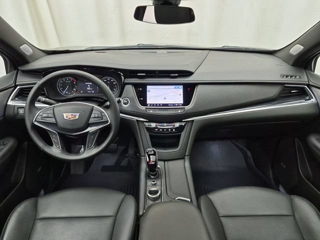 Certified 2023 Cadillac XT5 Premium Luxury w/ LPO, Floor Liner Package AWD/4WD image 24
