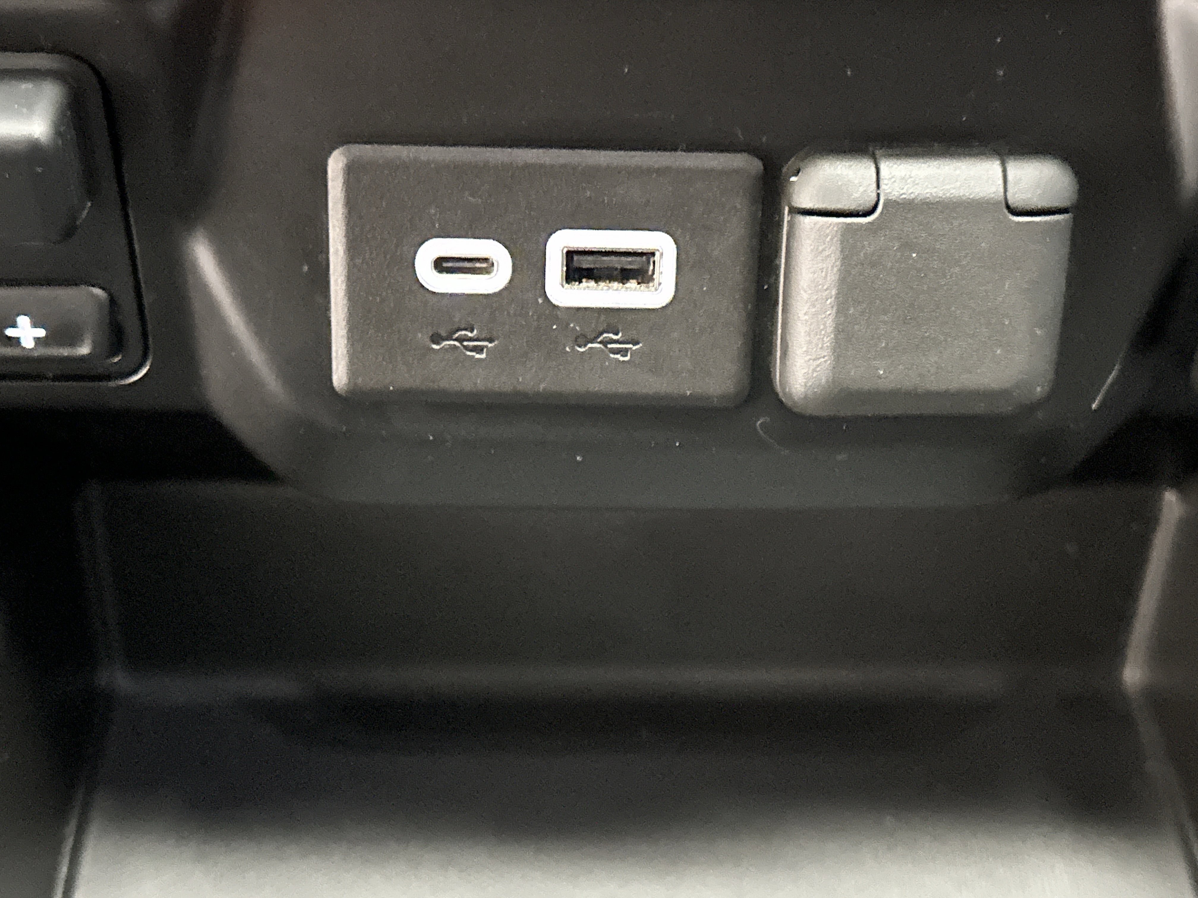 Used 2021 Chevrolet Silverado 1500 LT Trail Boss w/ Convenience Package II image 40