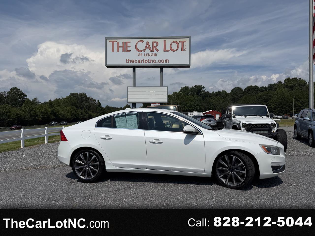 Used 2015 Volvo S60 T6 Platinum FWD image 1