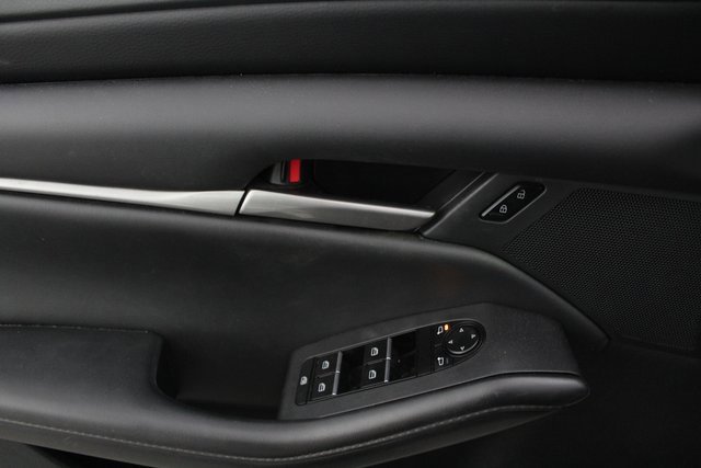 Used 2022 MAZDA MAZDA3 s image 20