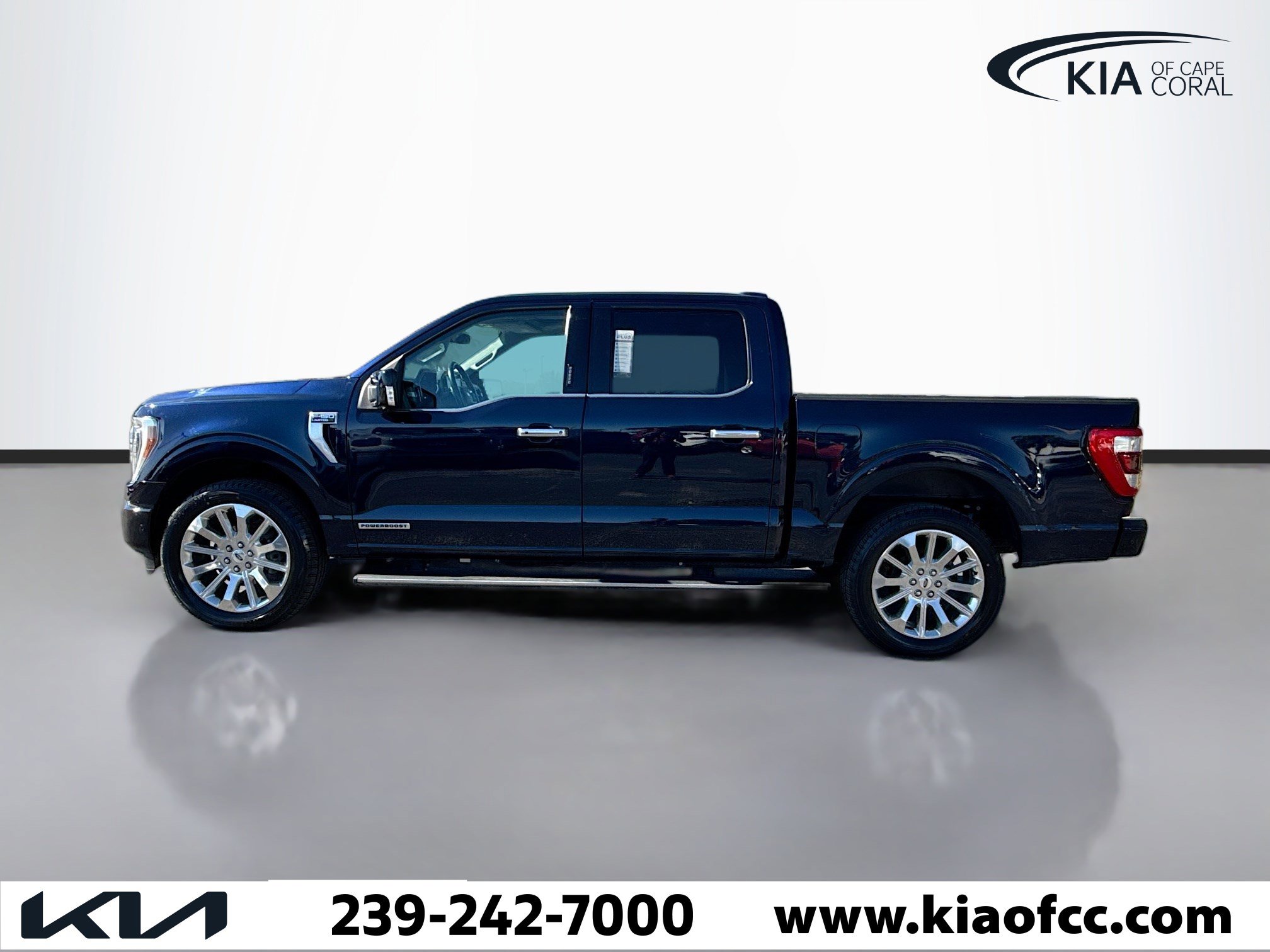 Used 2023 Ford F150 Limited image 2