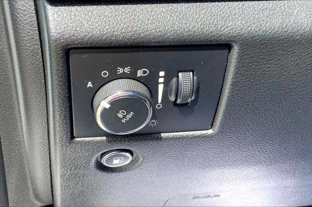 Certified 2022 Jeep Grand Cherokee Laredo X RWD image 31