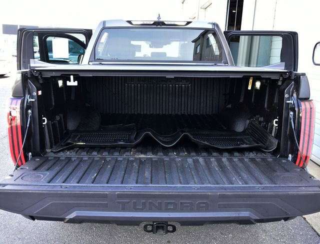 Used 2025 Toyota Tundra Limited image 31