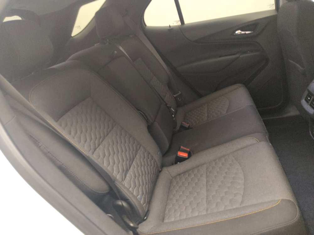 Used 2021 Chevrolet Equinox LT FWD image 19