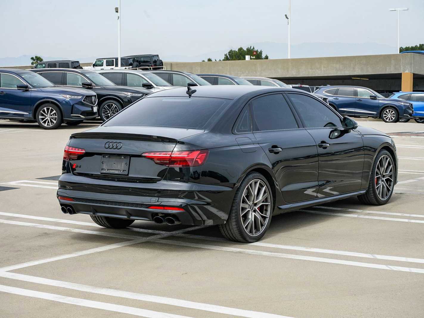 Used 2023 Audi S4 Premium Plus w/ Premium Plus Package image 4
