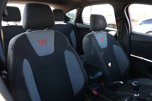 Used 2016 Ford Focus ST FWD image 19