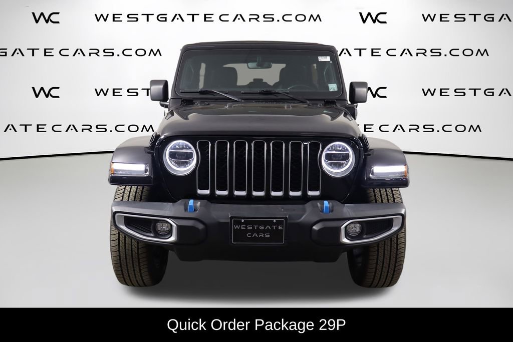 Used 2022 Jeep Wrangler Unlimited Sahara w/ Cold Weather Group AWD/4WD video 2
