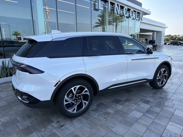 New 2026 Lincoln Nautilus Premier AWD/4WD image 2