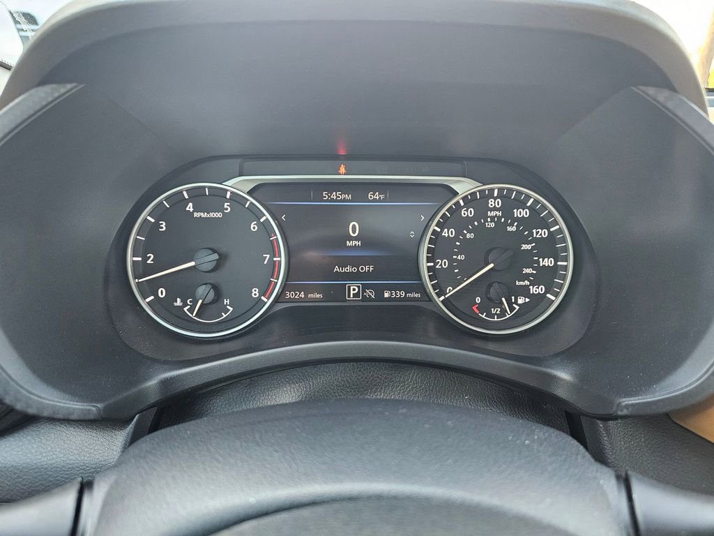 Used 2025 Nissan Sentra SV w/ SV Premium Package image 19