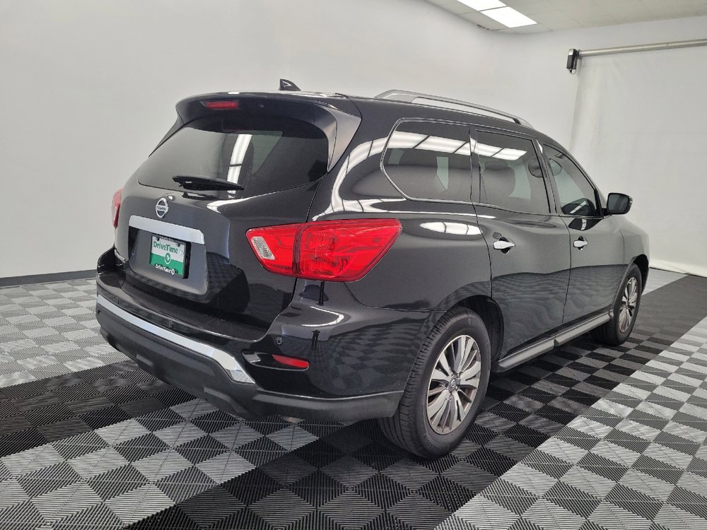 Used 2019 Nissan Pathfinder S image 9