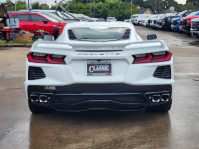 Used 2022 Chevrolet Corvette Stingray Coupe w/ Z51 Performance Package RWD image 6