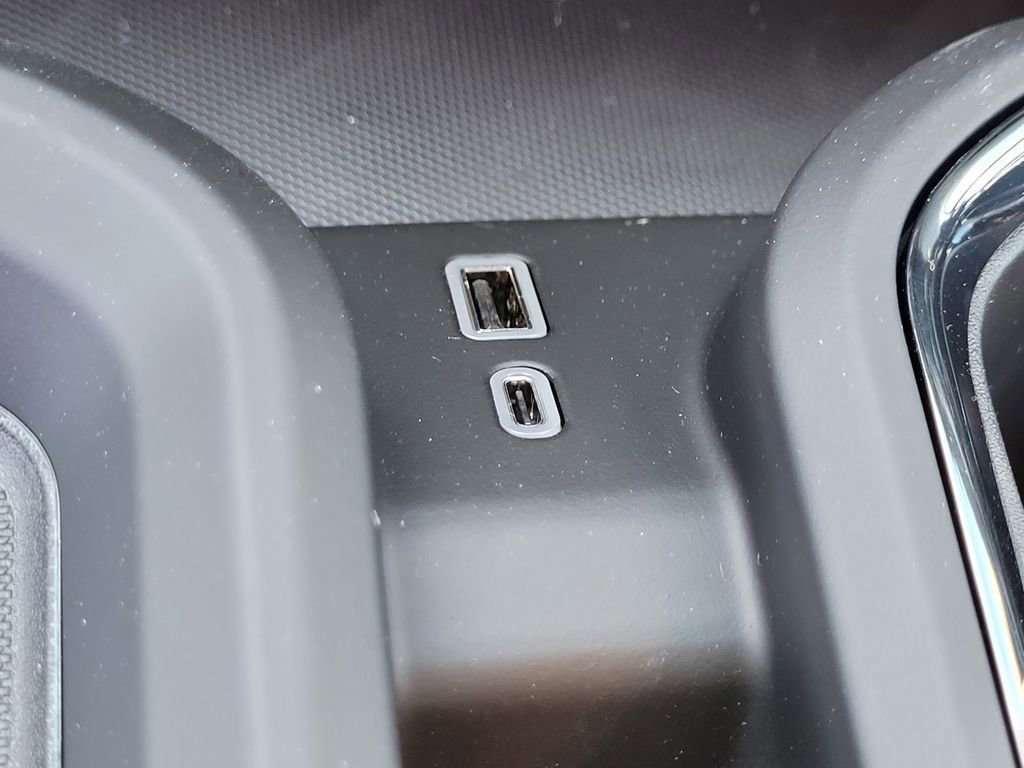 New 2026 GMC Sierra 2500 AT4 w/ AT4 Premium Plus Package AWD/4WD image 19