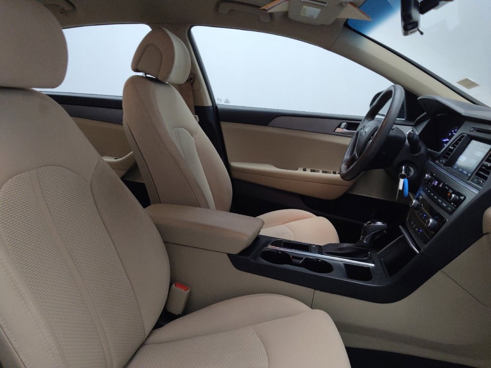 Used 2016 Hyundai Sonata SE image 21