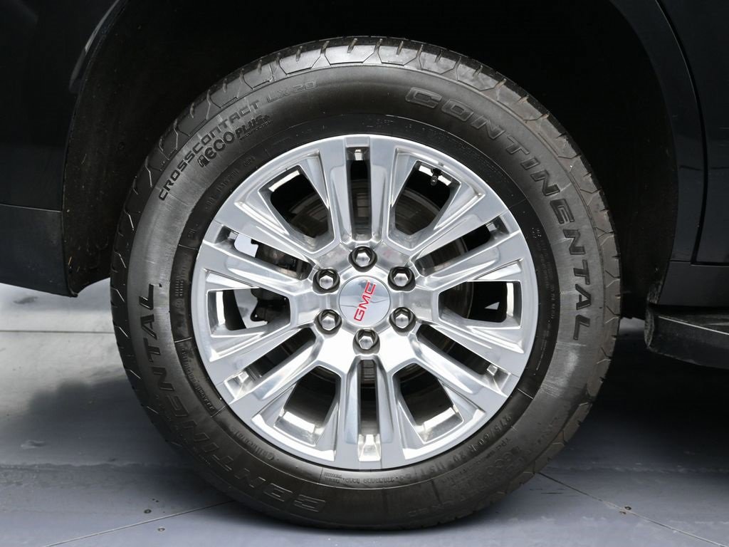 Used 2024 GMC Yukon Denali image 14