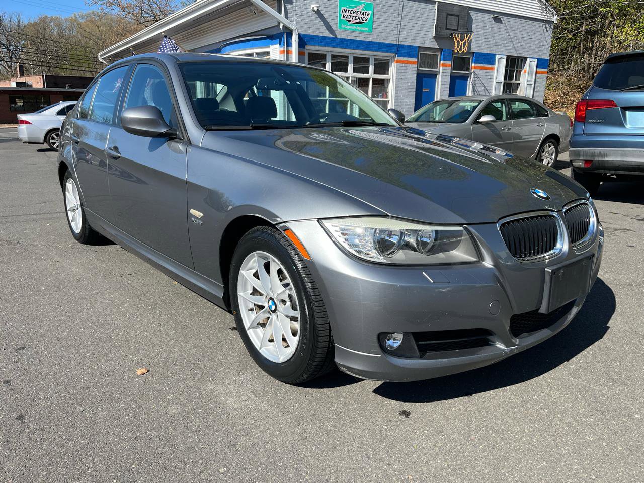 Used 2010 BMW 328i xDrive Sedan AWD/4WD image 7