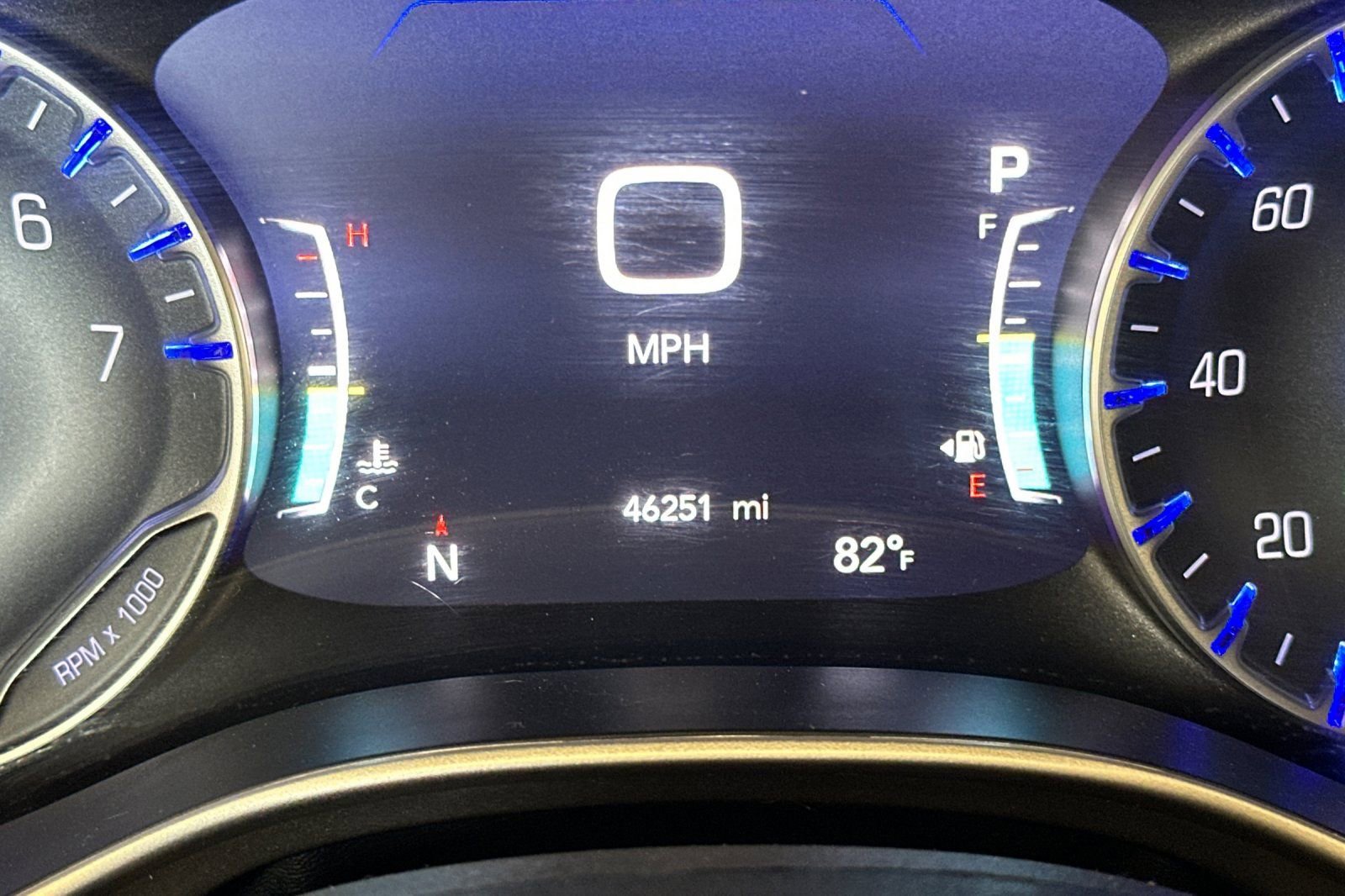 Used 2023 Chrysler Pacifica Touring-L FWD image 28