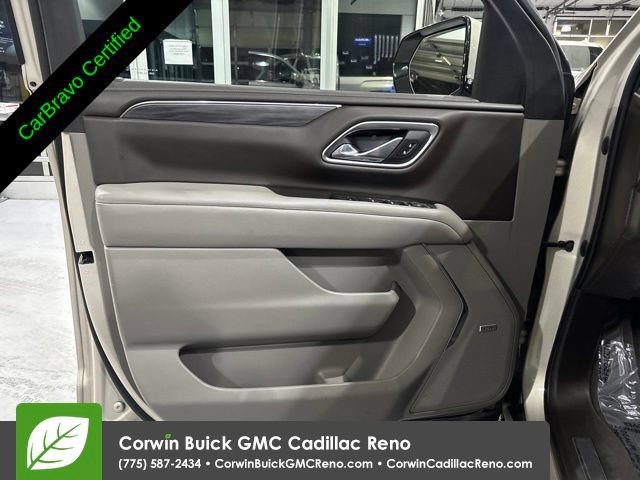 Certified 2021 GMC Yukon SLT w/ SLT Luxury Plus Package AWD/4WD image 16