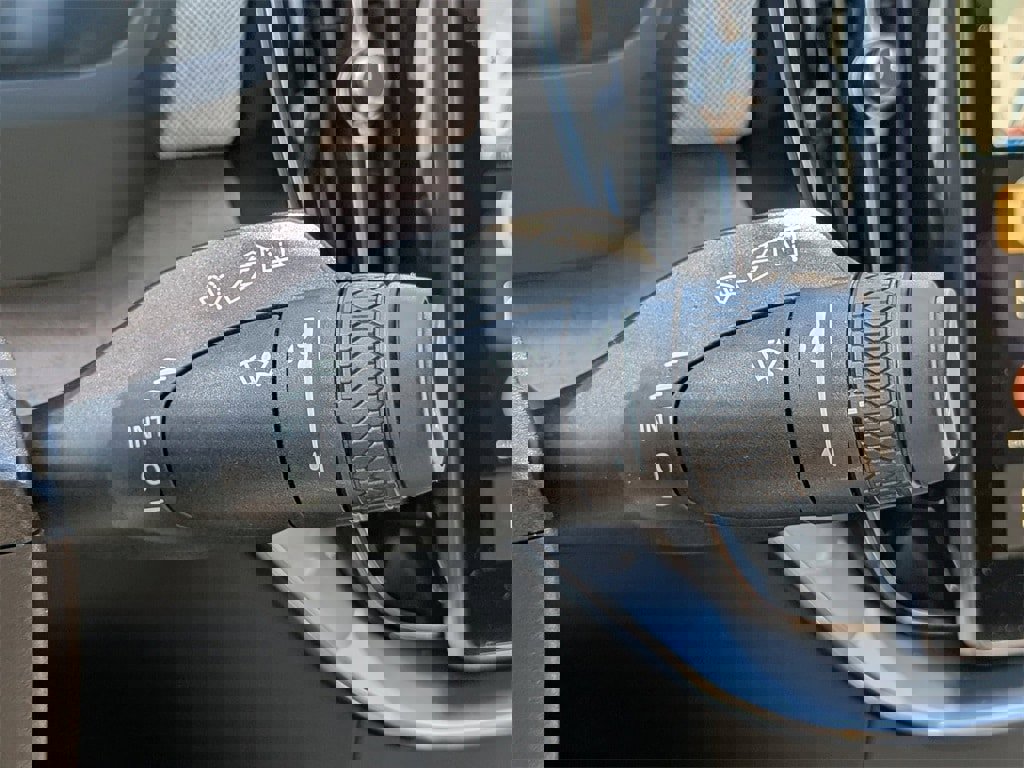 New 2026 Volvo XC90 B6 Plus w/ Protection Package Premier image 35