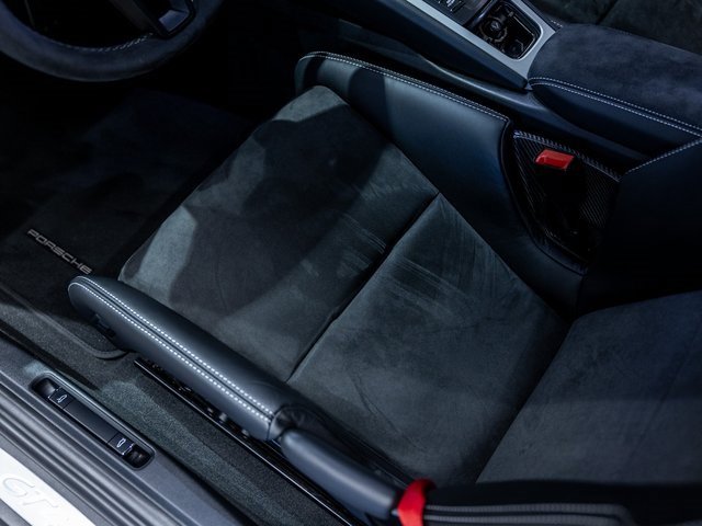 Certified 2020 Porsche 718 Cayman GT4 image 24