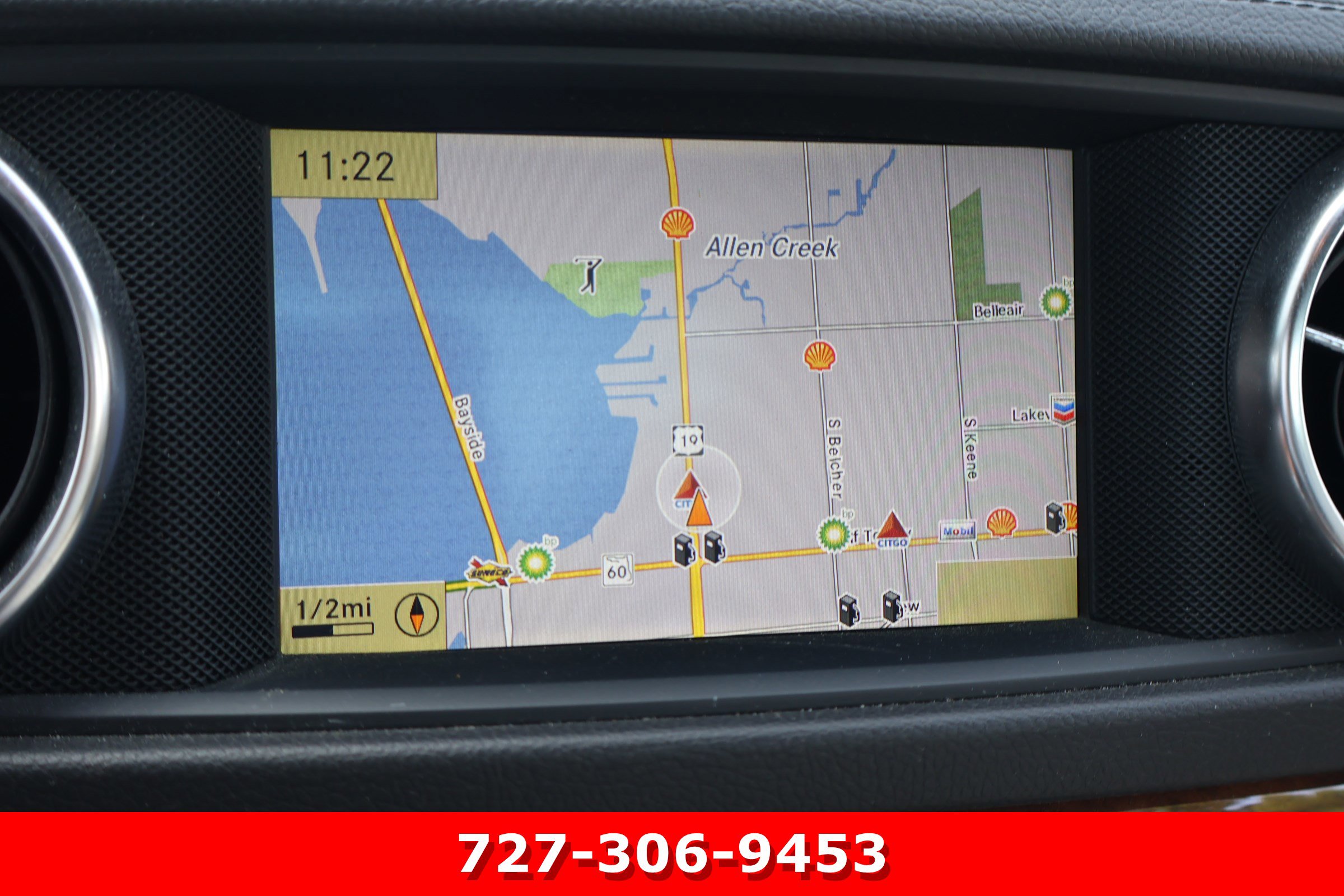 Used 2013 Mercedes-Benz SL 550 image 3