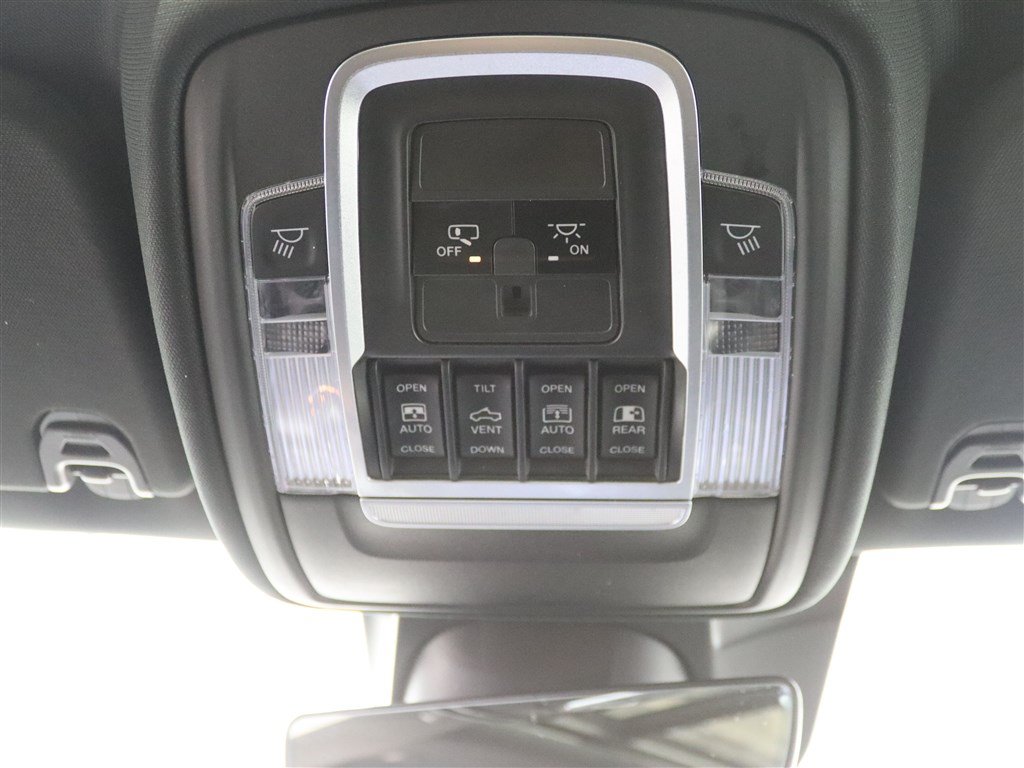 Used 2021 RAM 1500 Sport w/ Level 2 Equipment Group AWD/4WD image 38