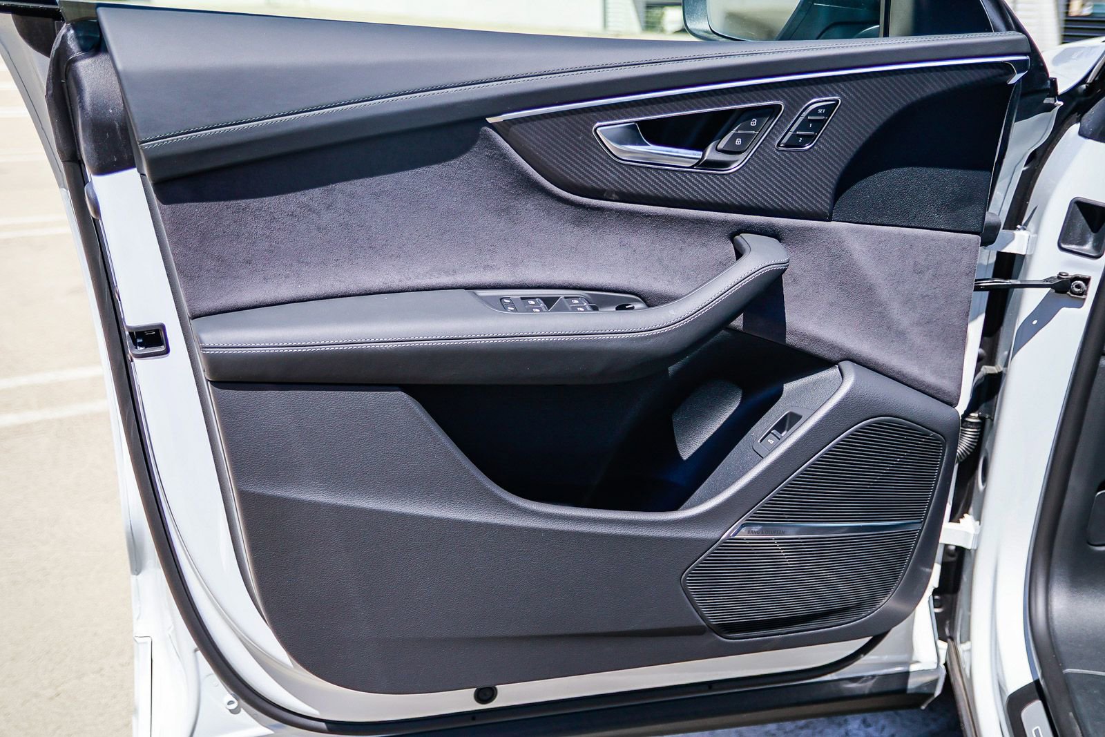 New 2026 Audi RS Q8 performance image 21