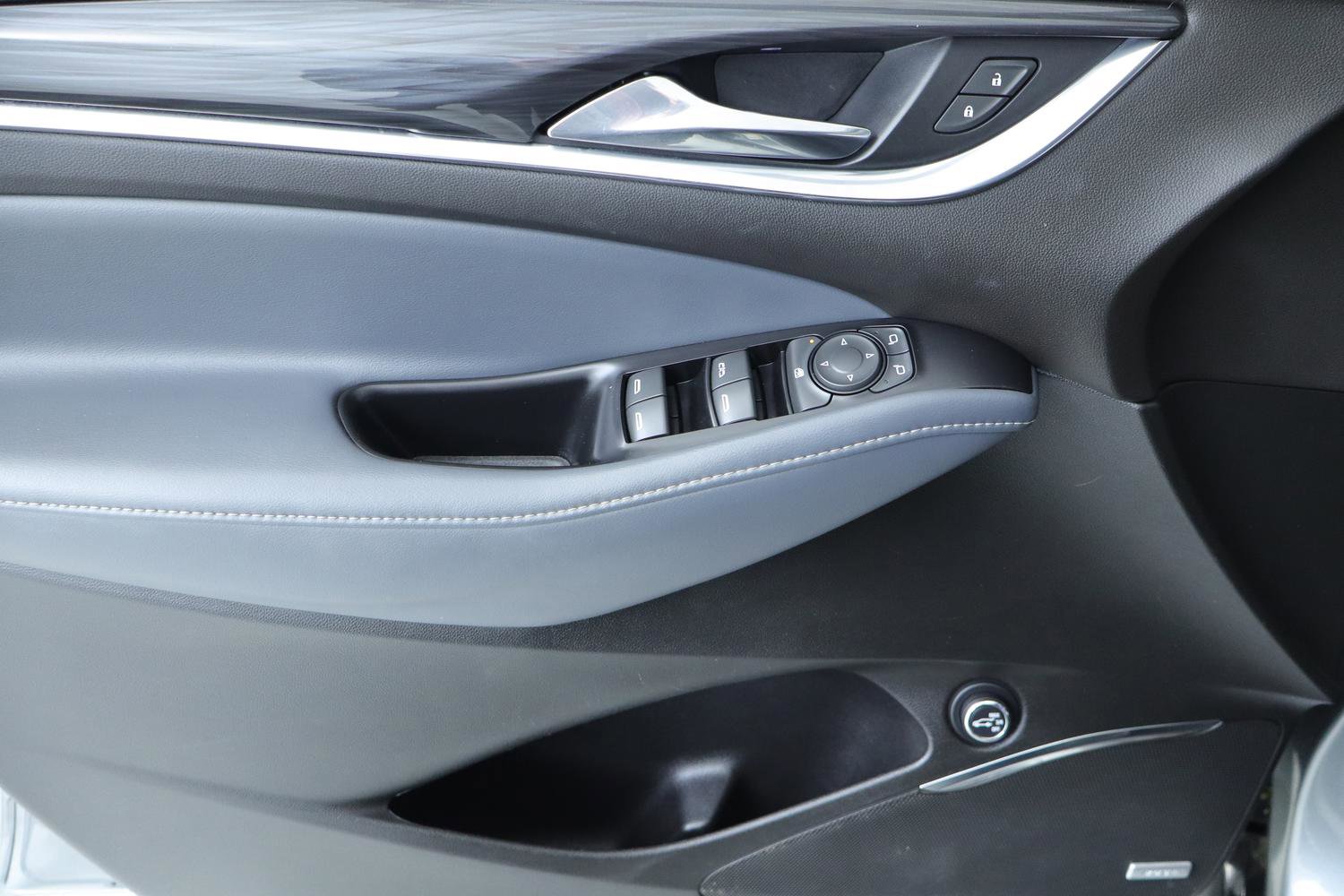 Used 2023 Buick Enclave Essence w/ Experience Buick Package image 26