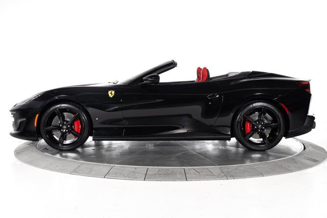 Used 2019 Ferrari Portofino RWD image 3