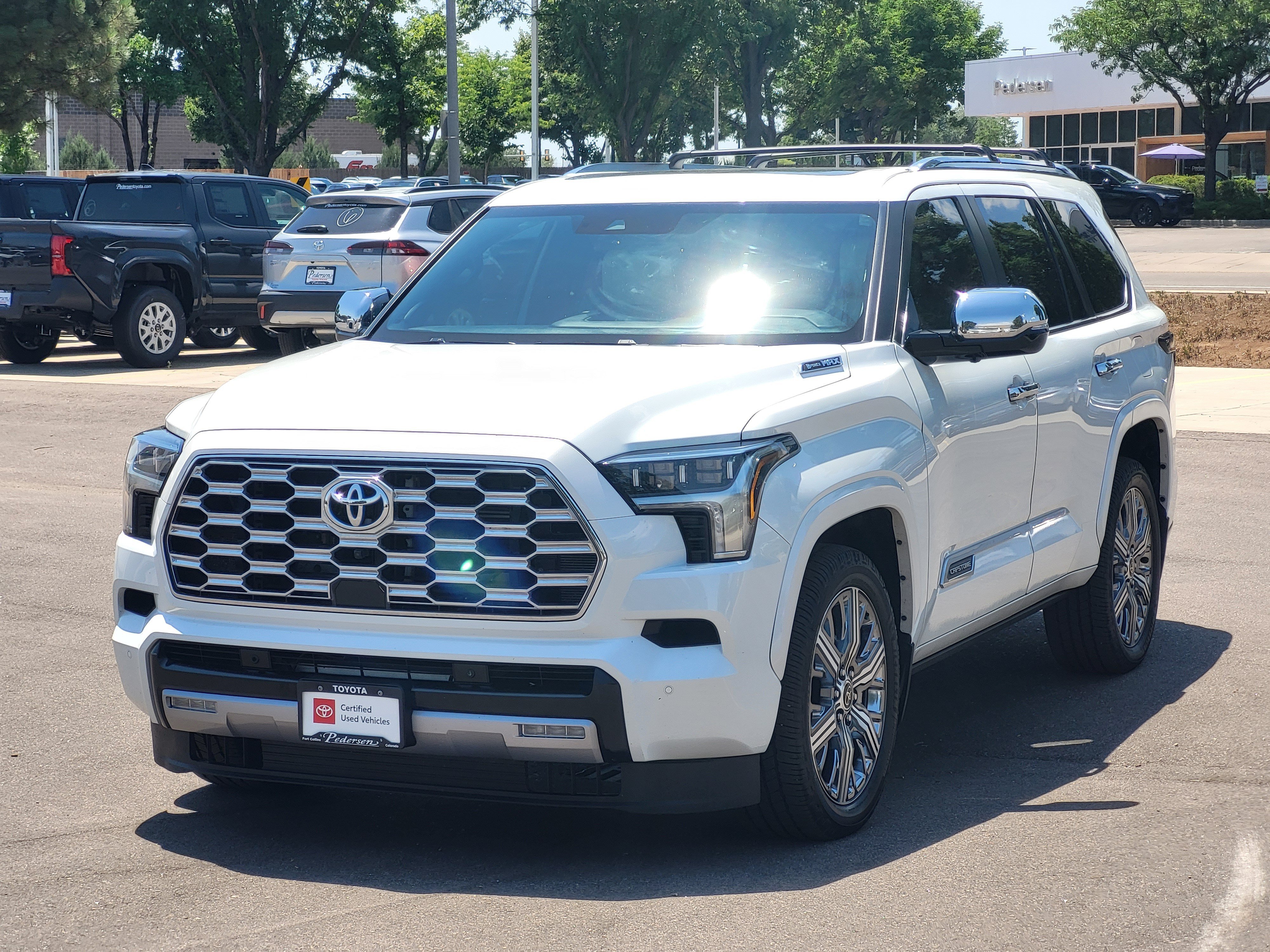 Certified 2024 Toyota Sequoia Capstone AWD/4WD image 4