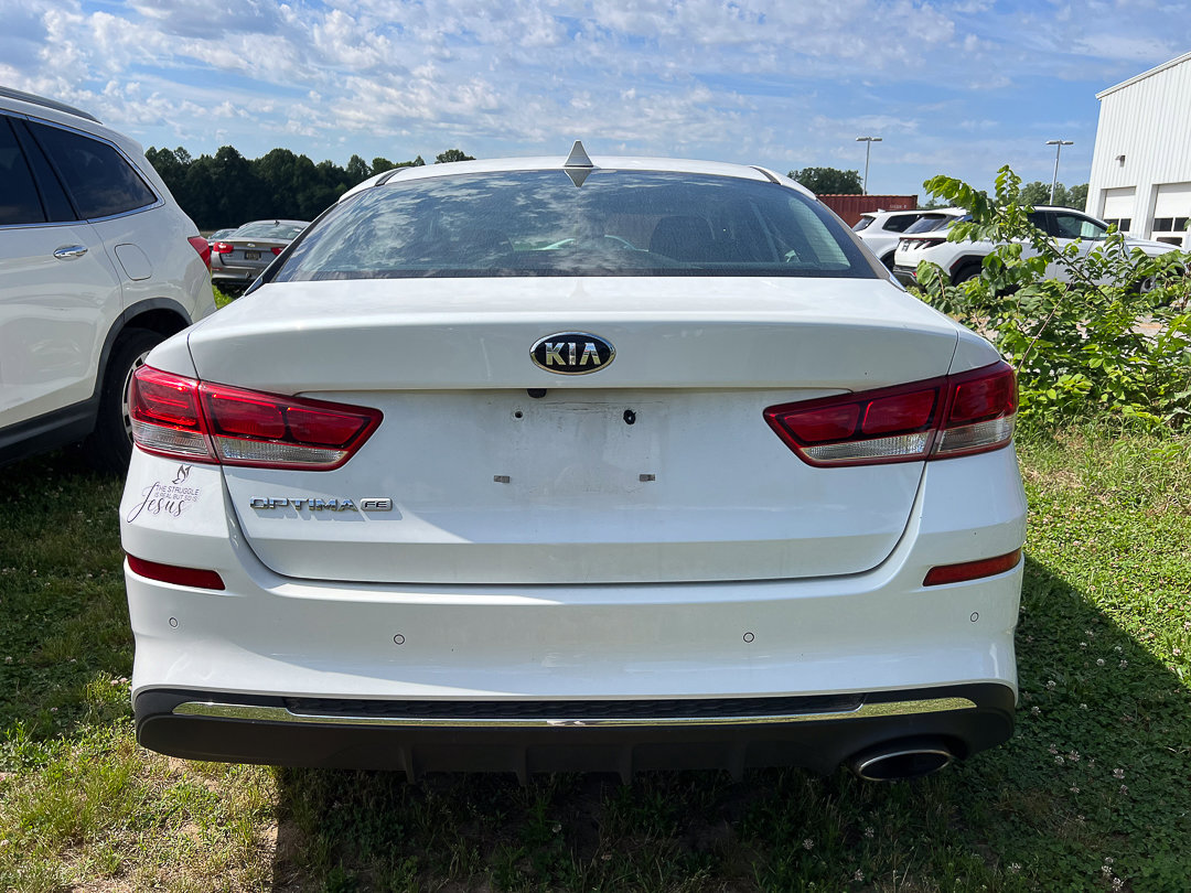 Used 2020 Kia Optima LX FWD image 3