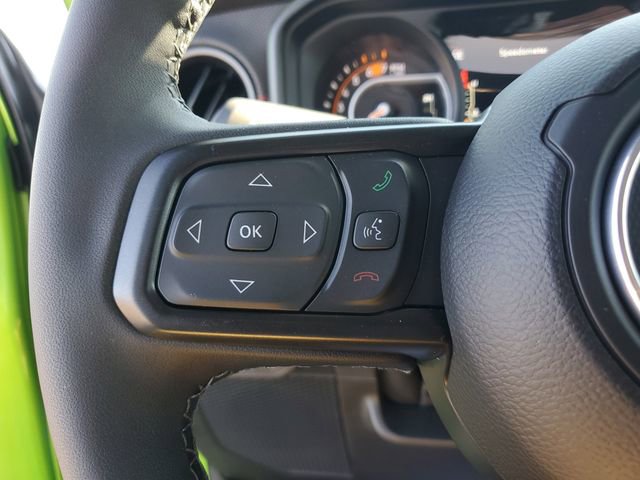 Certified 2025 Jeep Wrangler Unlimited Rubicon w/ Safety Group image 25