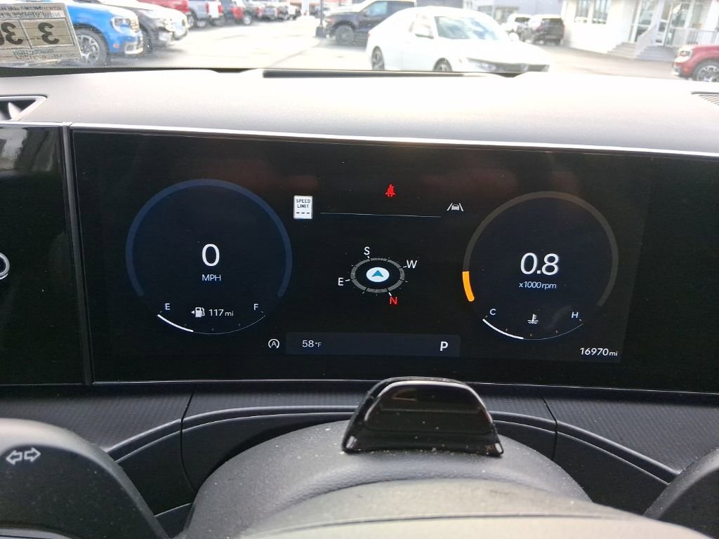 Used 2025 Hyundai Santa Fe Calligraphy image 13