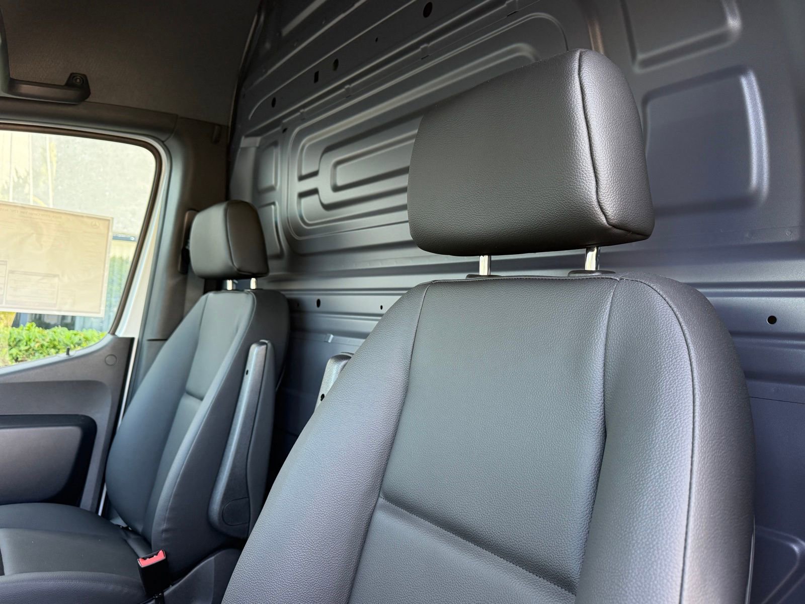 New 2025 Mercedes-Benz Sprinter 2500 image 24