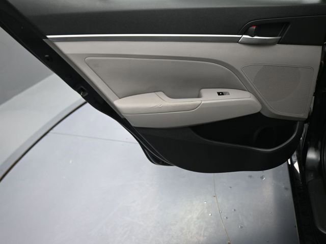Used 2018 Hyundai Elantra Limited image 40