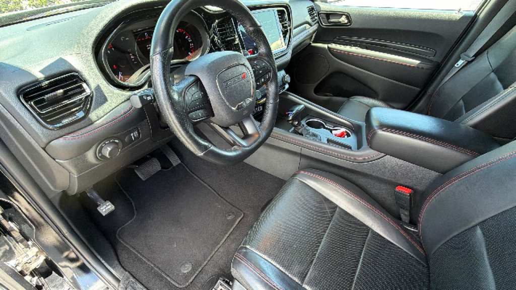 Used 2024 Dodge Durango GT AWD/4WD image 10