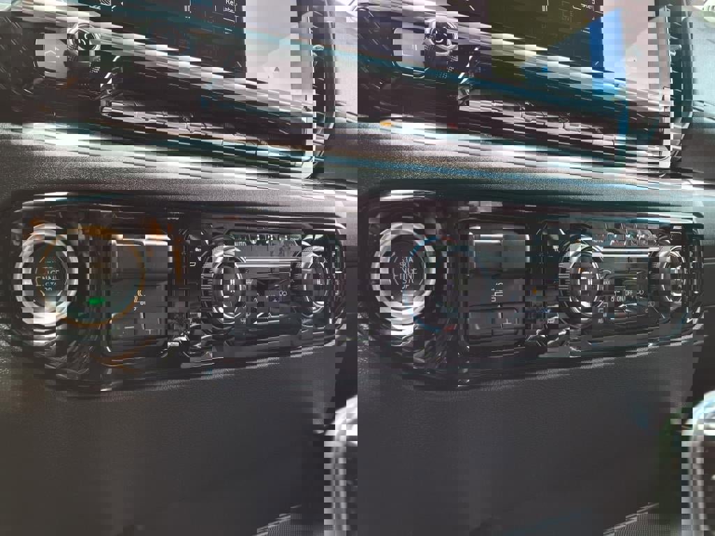 Used 2023 Chevrolet Silverado 1500 RST w/ All Star Edition Plus image 15