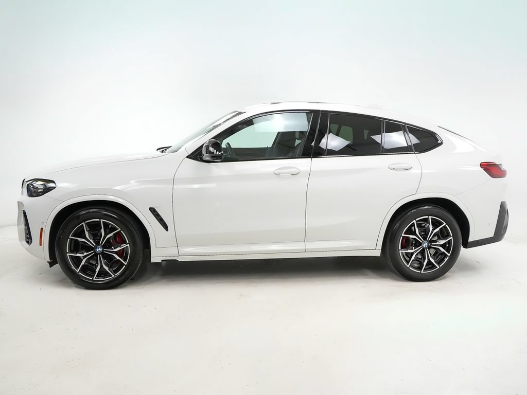 Used 2022 BMW X4 M40i w/ Premium Package AWD/4WD image 2