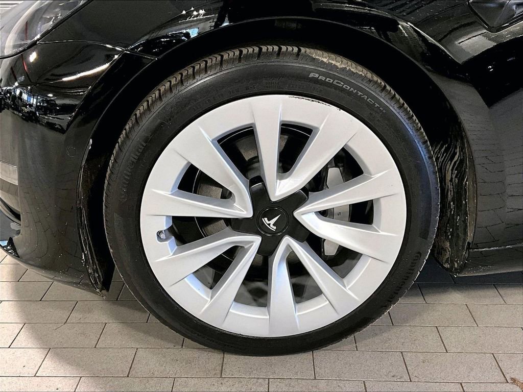 Used 2022 Tesla Model 3 image 14