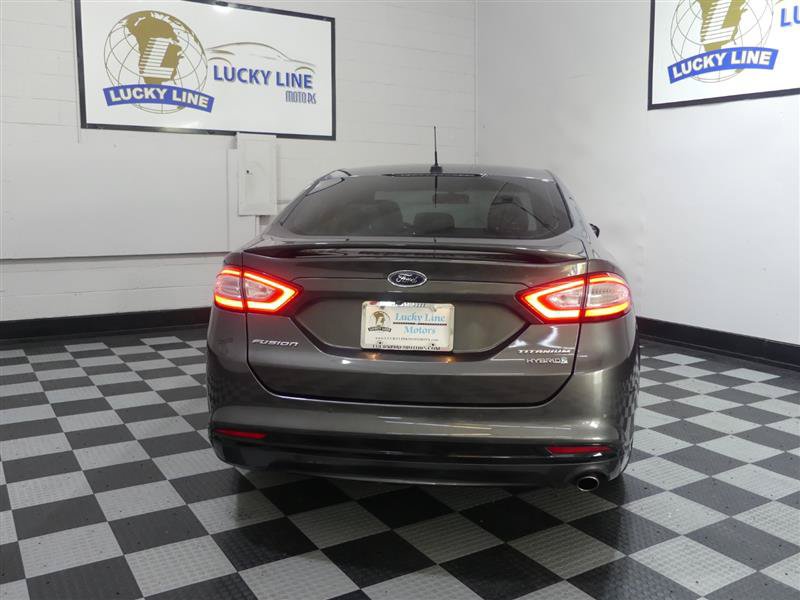 Used 2016 Ford Fusion Titanium FWD image 8